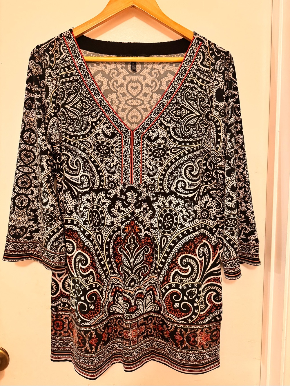 White House Black Market Black & White Paisley V-Neck Tunic with Coral Accents